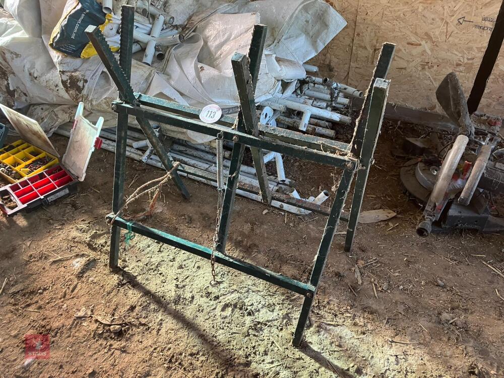 METAL LOG SAW HORSE