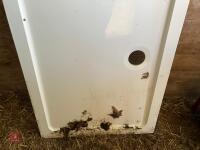 BRAND NEW SHOWER TRAY - 4