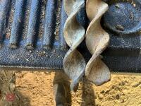 2 SPIRAFIX GROUND BOLTS (S/R) - 4