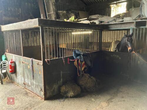 4 SECTIONAL STABLES *CANNOT BE REMOVED UNTIL 25TH JANUARY*