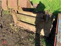 MASSEY FERGUSON 5&rsquo; MUCK FORK - 5