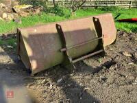 7&rsquo; FRONT TRACTOR BUCKET - 5