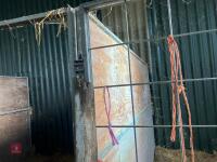 5 X 10&rsquo; x 10&rsquo; STABLES - 8