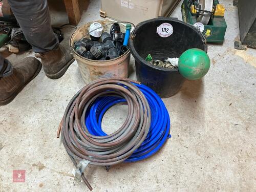 SELECTION OF WATER PIPE FITTINGS (102)
