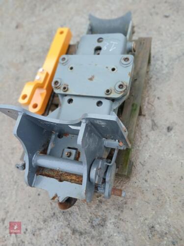 DROMONE PICK UP HITCH (S/R)