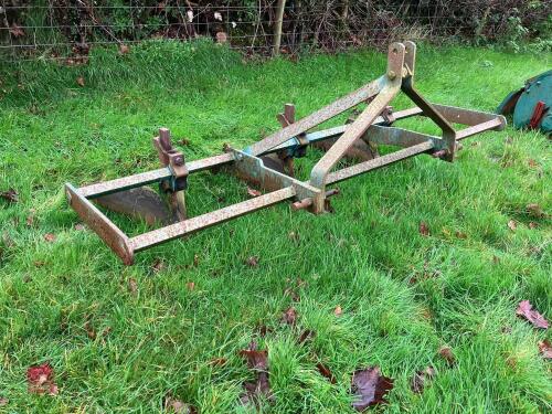 3 ROW POTATO RIDGER