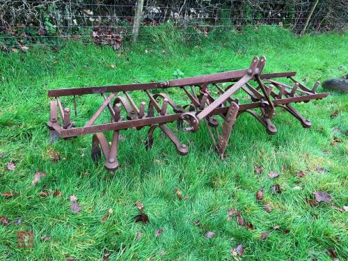 7'6'' FERGUSON HOE CULTIVATOR