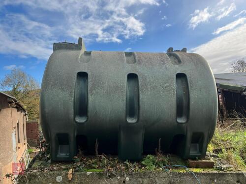 PLASTIC FUEL TANK