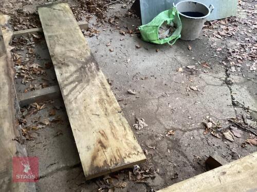 SEASONED OAK BOARD