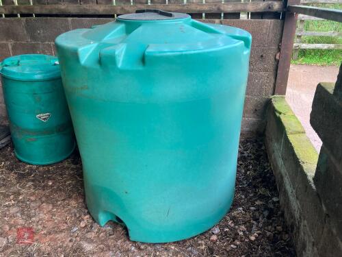 PLASTIC WATER TANK