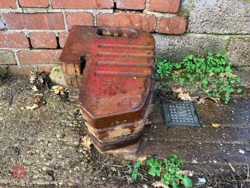 5 X 25KG FRONT TRACTOR WEIGHTS