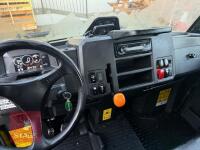 2023 JOHN DEERE 865M 4WD GATOR - 14