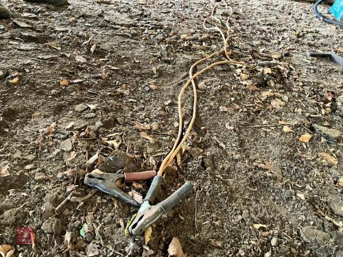 PAIR OF HEAVY DUTY JUMP LEADS