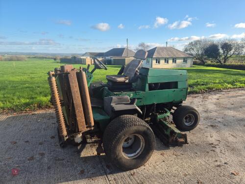 RANSOMES FAIRWAY RIDE ON MOWER (S/R)