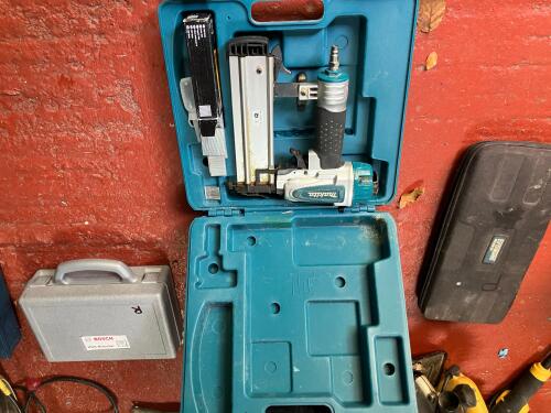 MAKITA PNEUMATIC NAIL GUN (BB)