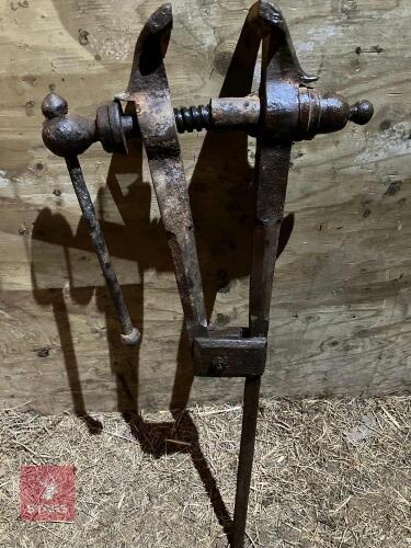 3'' ANTIQUE VICE