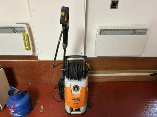 STIHL RE128 PLUS PRESSURE WASHER