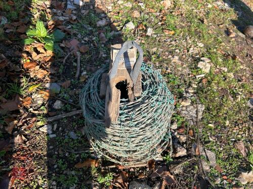 200M ROLL OF 2.5MM BARBED WIRE