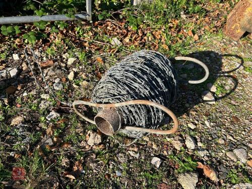 75M OF BARBED WIRE