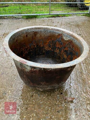 1940'S LAUNDRY BOWL