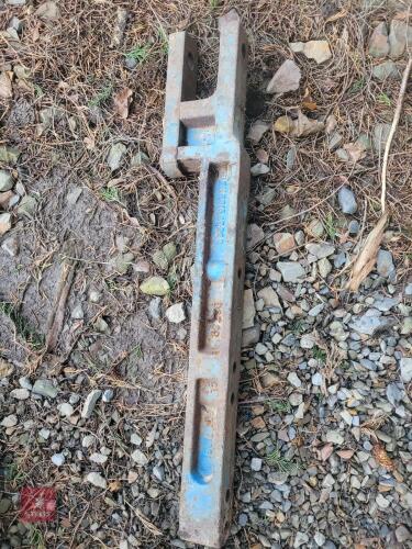 FORD TRACTOR DRAW BAR
