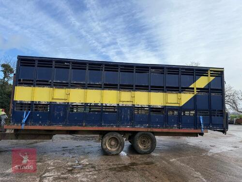 30' DAVID WILLIAM LIVESTOCK BOX