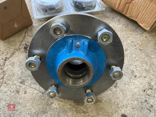 FORD 4000 FRONT WHEEL HUB KIT