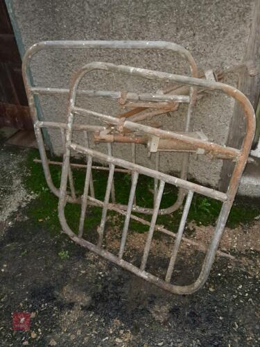 FULLWOOD FRONT PARLOUR GATES VAC RAMS