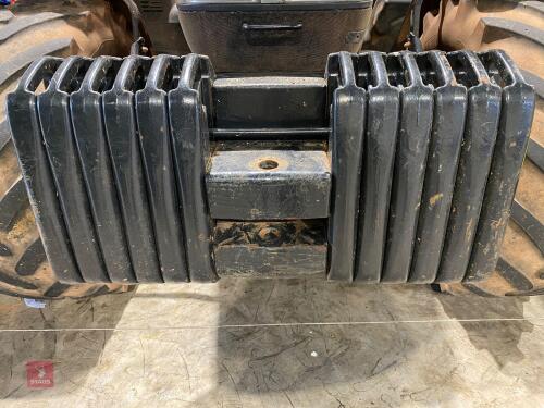 12 X 45KG CASE WEIGHTS & CENTRE WEIGHT