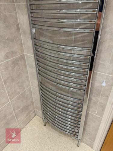 HOT WATER TOWEL RAIL