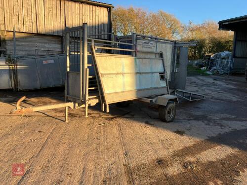 HARRINGTON SHEEP TURNOVER CRATE