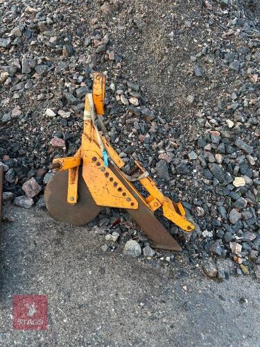 SISIS MOLE PLOUGH