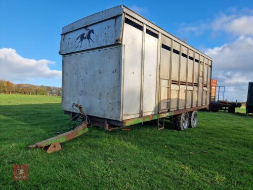2003 AW TRAILERS 22' LIVESTOCK TRAILER