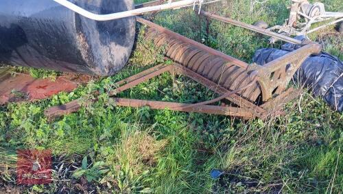 HAWKES & SON LTD 7' RING ROLLER