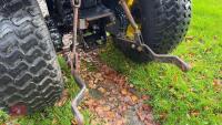 2013 JOHN DEERE 2032R COMPACT TRACTOR - 12