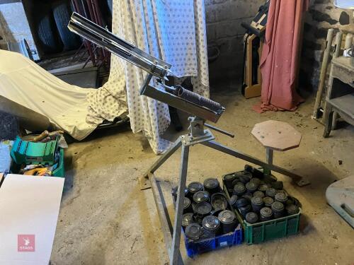 SIT ON CLAY PIGEON TRAP