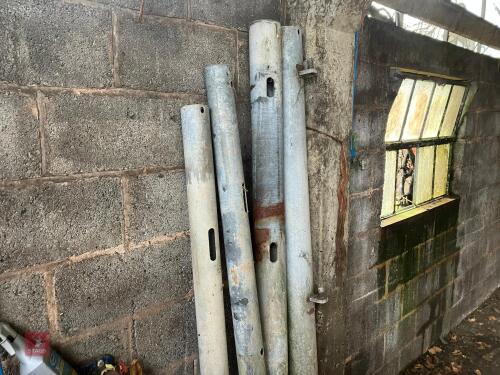 4 GALVANISED ROUND GATE POSTS