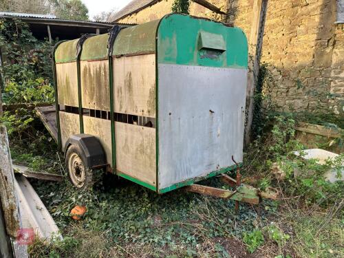 CATTLE TRAILER