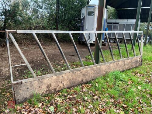 14' 4'' CATTLE FEED BARRIER