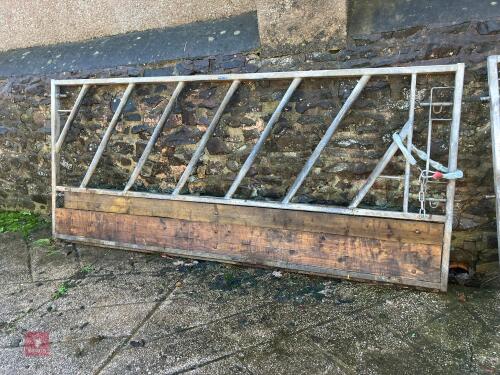 IAE 10' GALVANISED CATTLE FEED BARRIER(A