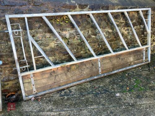 IAE 10' GALVANISED CATTLE FEED BARRIER(B