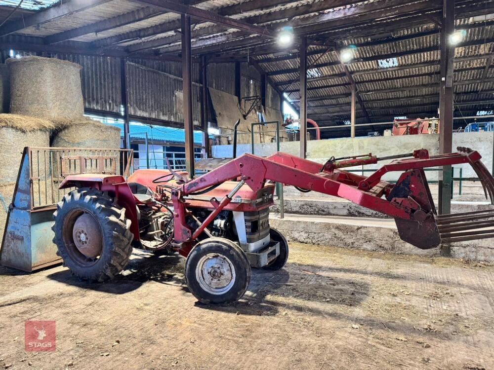 MASSEY FERGUSON 135 TRACTOR