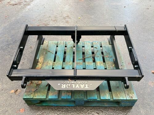 MERLO FLOATING FORK BRACKET