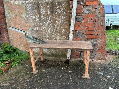 CLAY PIGEON TRAP