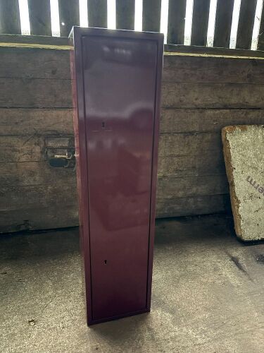 GUN CABINET