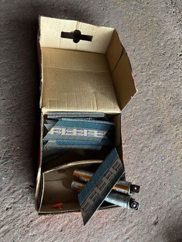 PASLODE 3.1 X 75MM D-HEAD NAILS & GAS