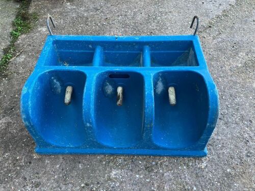 WYDALE 3 TEAT HOOK OVER CALF FEEDER (3)