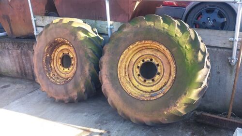PAIR WEST DUAL SPREADER WHEELS & TYRES