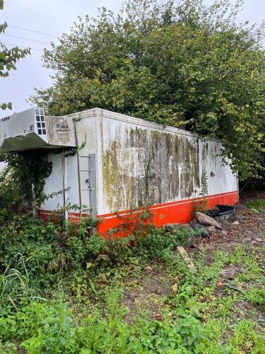 EX REFRIGERATOR LORRY BODY