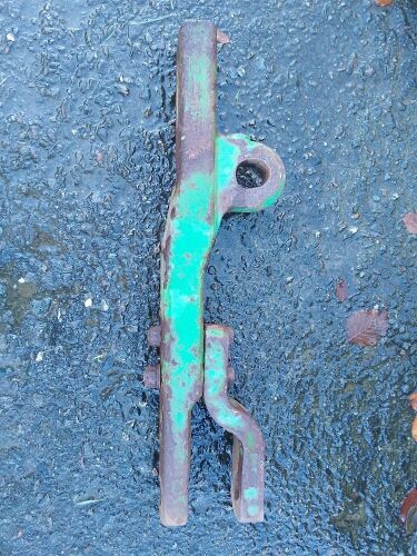 JOHN DEERE PICKUP HITCH DRAWBAR